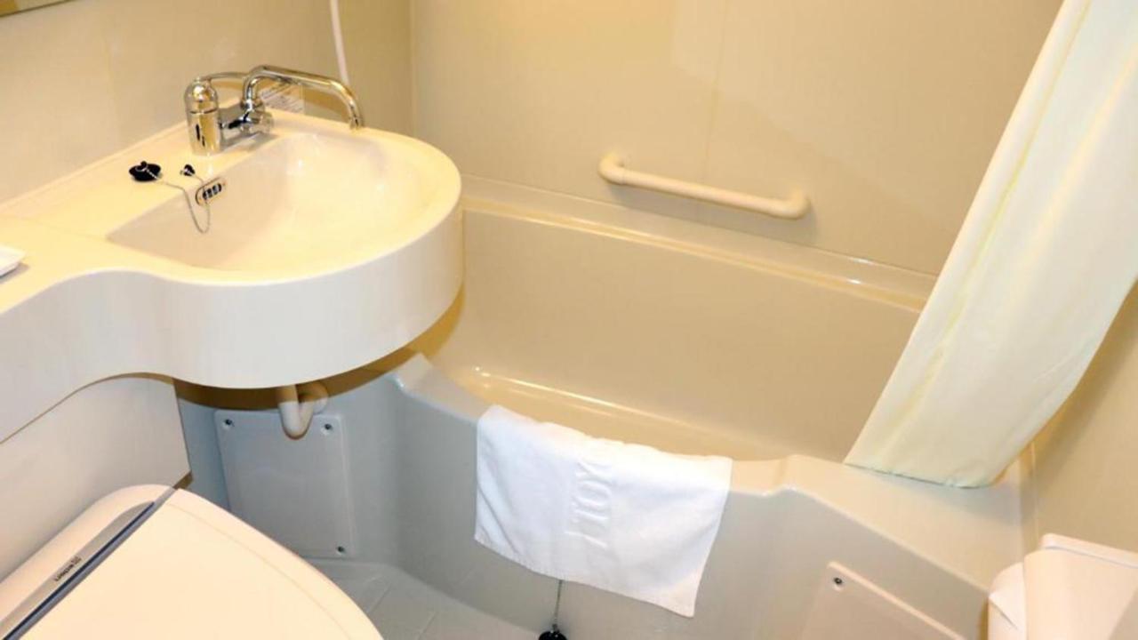 Toyoko Inn Tsu Eki Nishi Guchi Exteriér fotografie