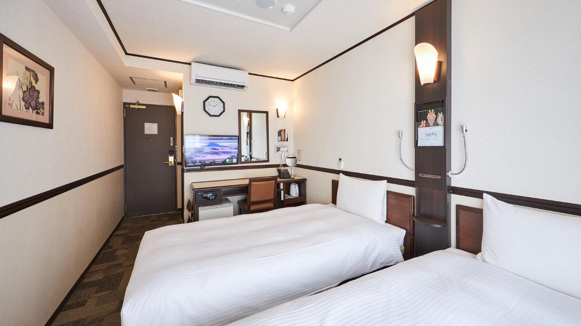 Toyoko Inn Tsu Eki Nishi Guchi Pokoj fotografie