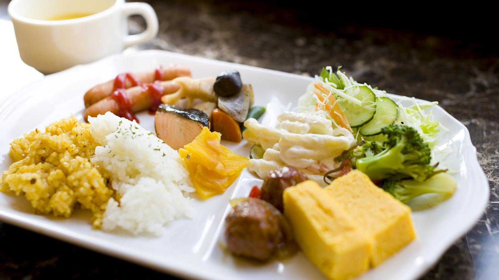 Toyoko Inn Tsu Eki Nishi Guchi Exteriér fotografie